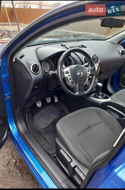 Внедорожник / Кроссовер Nissan Qashqai+2 2009 в 