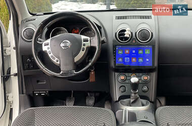 Позашляховик / Кросовер Nissan Qashqai+2 2009 в Стрию