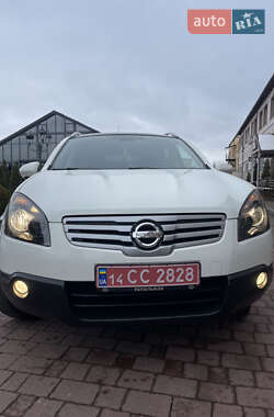 Позашляховик / Кросовер Nissan Qashqai+2 2009 в Стрию