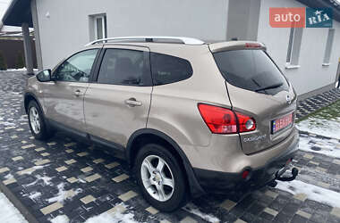 Внедорожник / Кроссовер Nissan Qashqai+2 2009 в 
