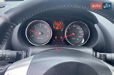 Внедорожник / Кроссовер Nissan Qashqai+2 2009 в 