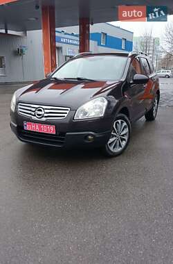 Позашляховик / Кросовер Nissan Qashqai+2 2009 в Харкові