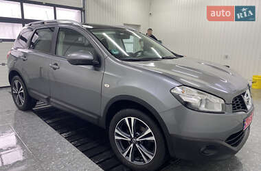 Позашляховик / Кросовер Nissan Qashqai+2 2011 в Новоархангельську