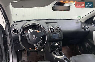 Позашляховик / Кросовер Nissan Qashqai+2 2011 в Новоархангельську