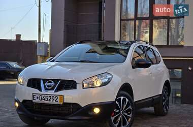 Позашляховик / Кросовер Nissan Qashqai+2 2013 в Коломиї