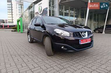 Позашляховик / Кросовер Nissan Qashqai+2 2012 в Луцьку