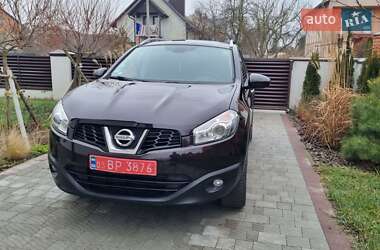 Позашляховик / Кросовер Nissan Qashqai+2 2012 в Луцьку