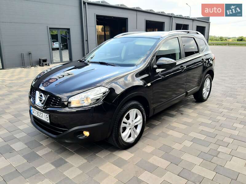 Nissan Qashqai+2 2012