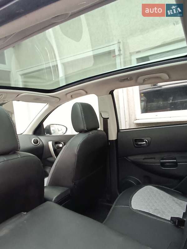 Внедорожник / Кроссовер Nissan Qashqai+2 2011 в Подольске