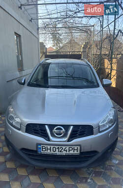 Позашляховик / Кросовер Nissan Qashqai+2 2011 в Одесі