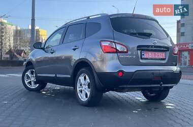 Позашляховик / Кросовер Nissan Qashqai+2 2012 в Черкасах