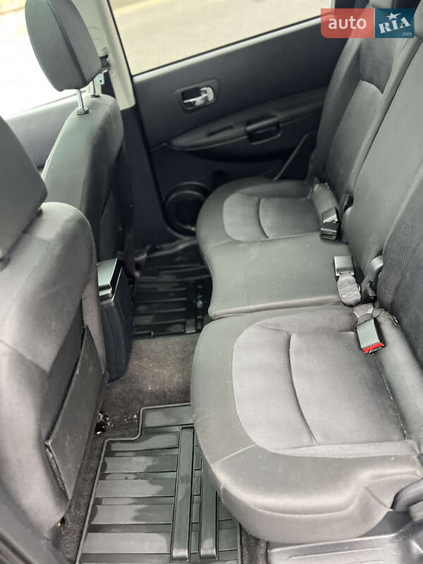 Внедорожник / Кроссовер Nissan Qashqai+2 2010 в Житомире