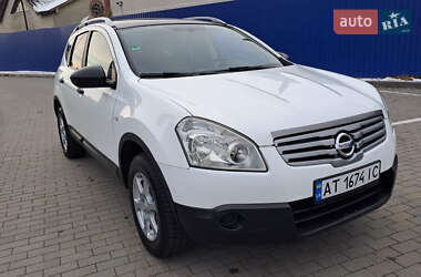 Внедорожник / Кроссовер Nissan Qashqai+2 2009 в Калуше