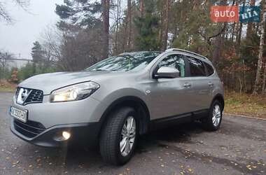 Позашляховик / Кросовер Nissan Qashqai+2 2010 в Харкові