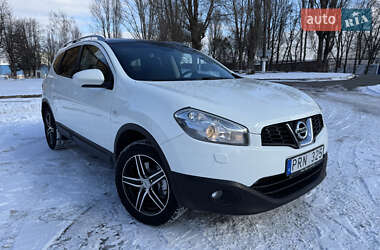 Внедорожник / Кроссовер Nissan Qashqai+2 2011 в Киеве