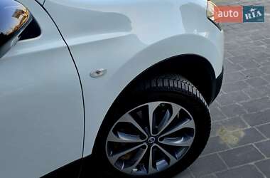 Внедорожник / Кроссовер Nissan Qashqai+2 2010 в 