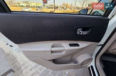 Внедорожник / Кроссовер Nissan Qashqai+2 2010 в 