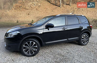 Внедорожник / Кроссовер Nissan Qashqai+2 2013 в Косове