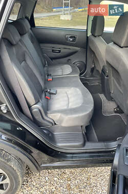 Внедорожник / Кроссовер Nissan Qashqai+2 2013 в Косове