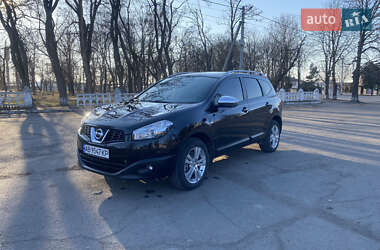 Позашляховик / Кросовер Nissan Qashqai+2 2011 в Новоархангельську