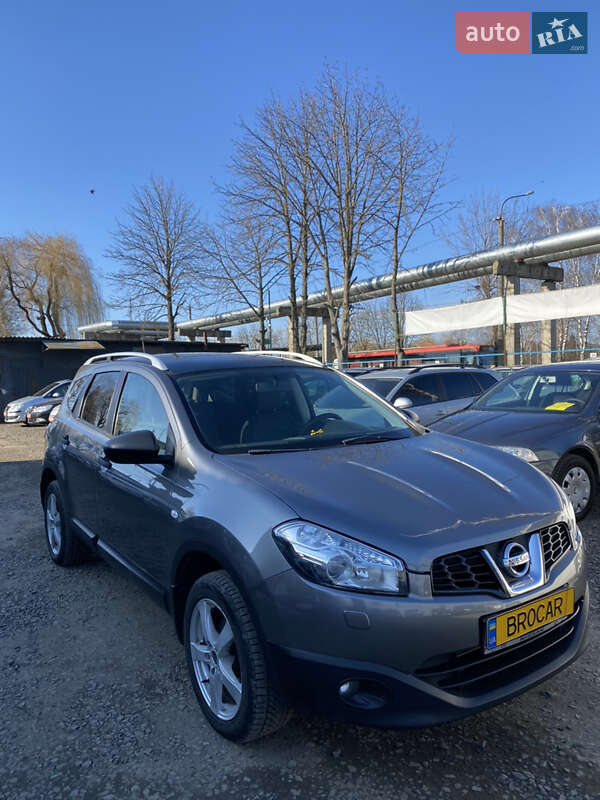 Nissan Qashqai+2 2013