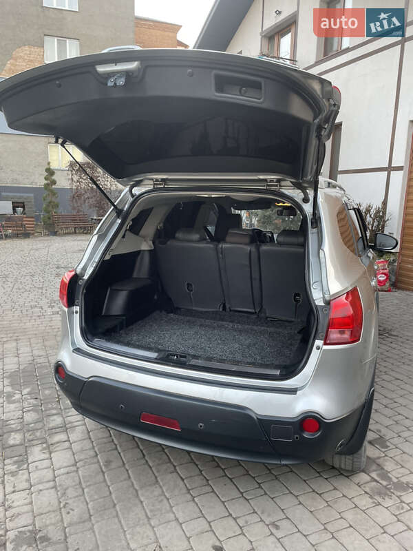 Внедорожник / Кроссовер Nissan Qashqai+2 2008 в Полонном