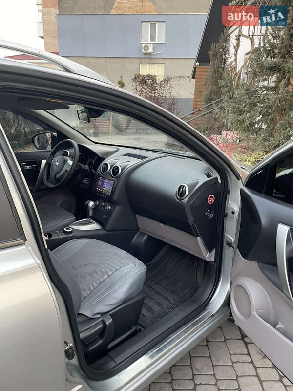 Внедорожник / Кроссовер Nissan Qashqai+2 2008 в Полонном