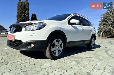 Позашляховик / Кросовер Nissan Qashqai+2 2011 в Дубні