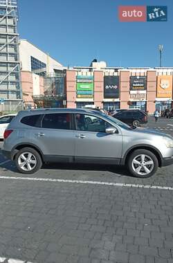 Позашляховик / Кросовер Nissan Qashqai+2 2009 в Львові