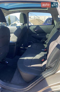 Внедорожник / Кроссовер Nissan Qashqai+2 2009 в 