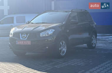 Позашляховик / Кросовер Nissan Qashqai+2 2013 в Рівному