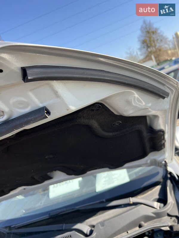 Внедорожник / Кроссовер Nissan Qashqai+2 2010 в 