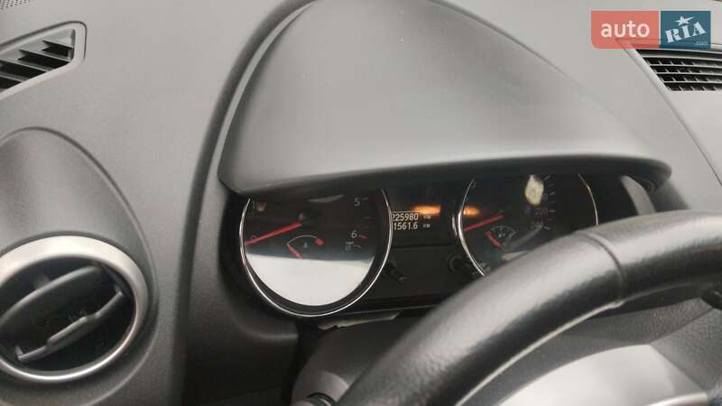 Позашляховик / Кросовер Nissan Qashqai+2 2010 в Летичіві