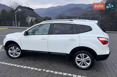 Внедорожник / Кроссовер Nissan Qashqai+2 2012 в 