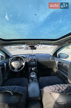 Внедорожник / Кроссовер Nissan Qashqai+2 2010 в 