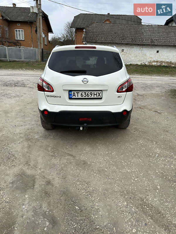 Позашляховик / Кросовер Nissan Qashqai+2 2012 в Монастириській