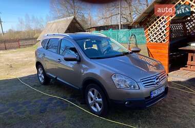 Позашляховик / Кросовер Nissan Qashqai+2 2009 в 