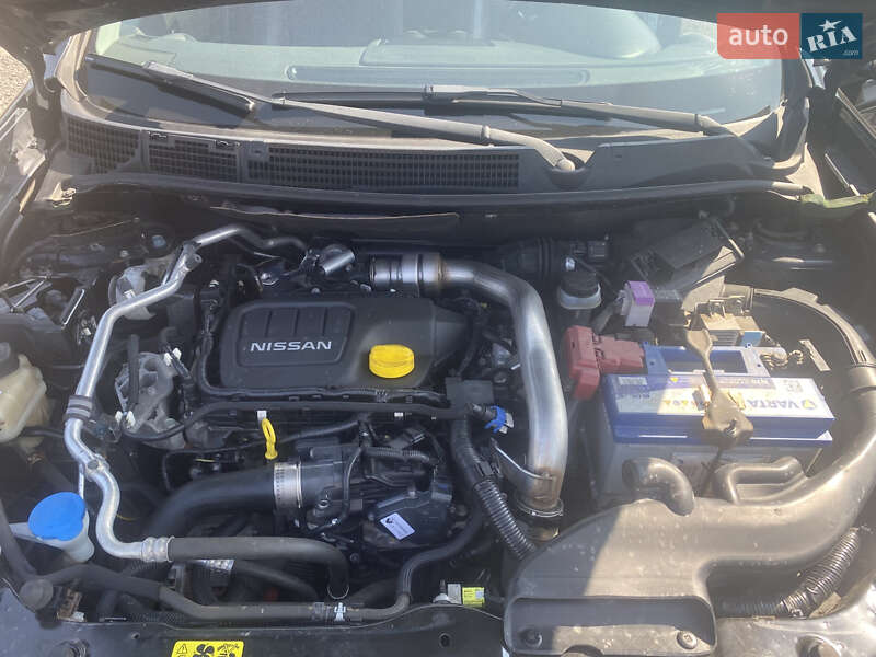 Внедорожник / Кроссовер Nissan Qashqai+2 2013 в Нововолынске