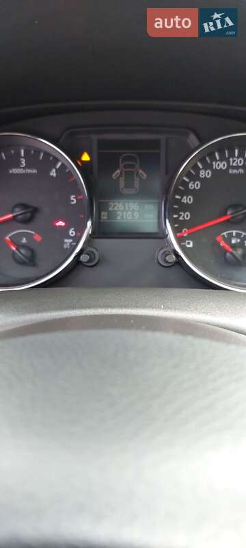 Внедорожник / Кроссовер Nissan Qashqai+2 2010 в Збараже