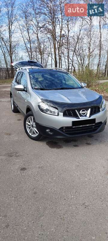 Внедорожник / Кроссовер Nissan Qashqai+2 2010 в Збараже