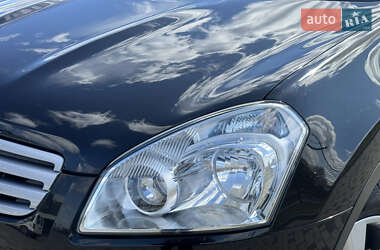 Внедорожник / Кроссовер Nissan Qashqai+2 2009 в 