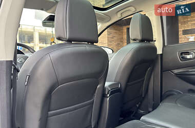 Позашляховик / Кросовер Nissan Qashqai+2 2012 в 