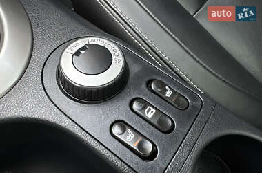 Позашляховик / Кросовер Nissan Qashqai+2 2012 в 