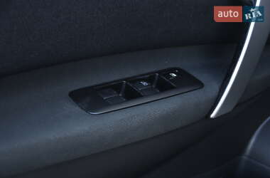Внедорожник / Кроссовер Nissan Qashqai+2 2012 в 