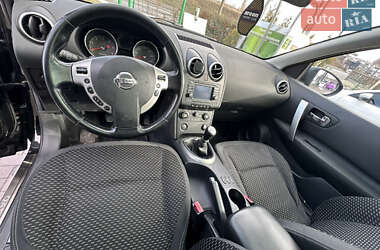 Позашляховик / Кросовер Nissan Qashqai+2 2009 в 