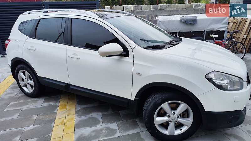 Внедорожник / Кроссовер Nissan Qashqai+2 2011 в Тернополе фото 7 Внедорожник / Кроссовер Nissan Qashqai+2 2011 в Тернополе