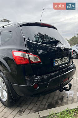 Внедорожник / Кроссовер Nissan Qashqai+2 2010 в 