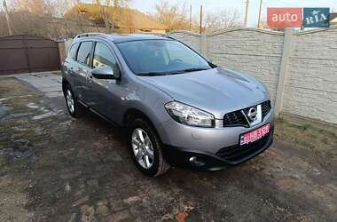 Позашляховик / Кросовер Nissan Qashqai+2 2012 в 