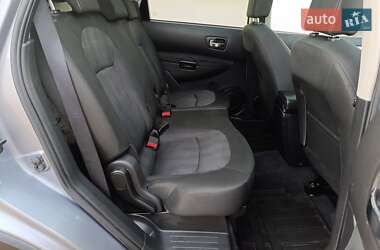 Позашляховик / Кросовер Nissan Qashqai+2 2012 в 