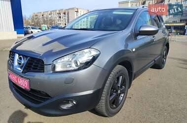 Внедорожник / Кроссовер Nissan Qashqai+2 2012 в 